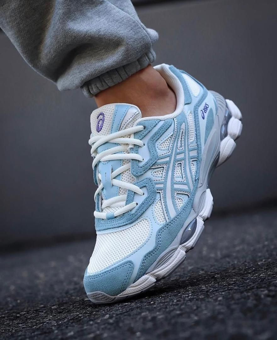 ASICS Gel-Kayano 14