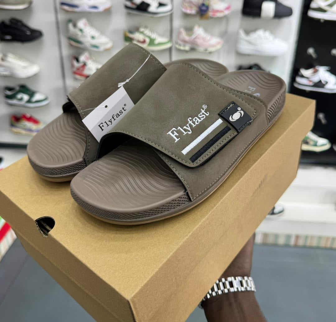 claquette (sandale) Flycas